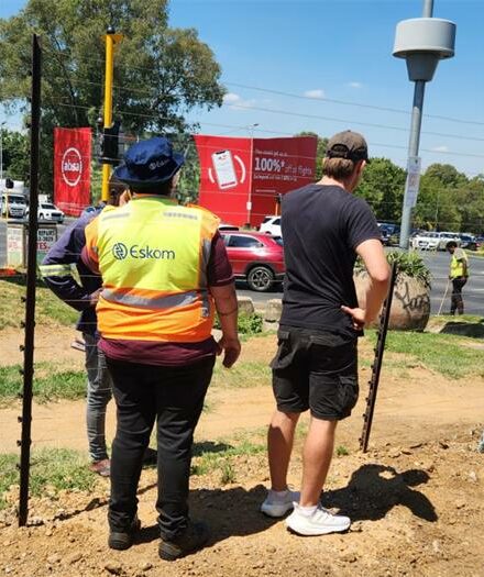 The power utility says it’s been ready for weeks, while JRA says the fault lies with the power utility, causing the traffic lights to stay dark at the moment.