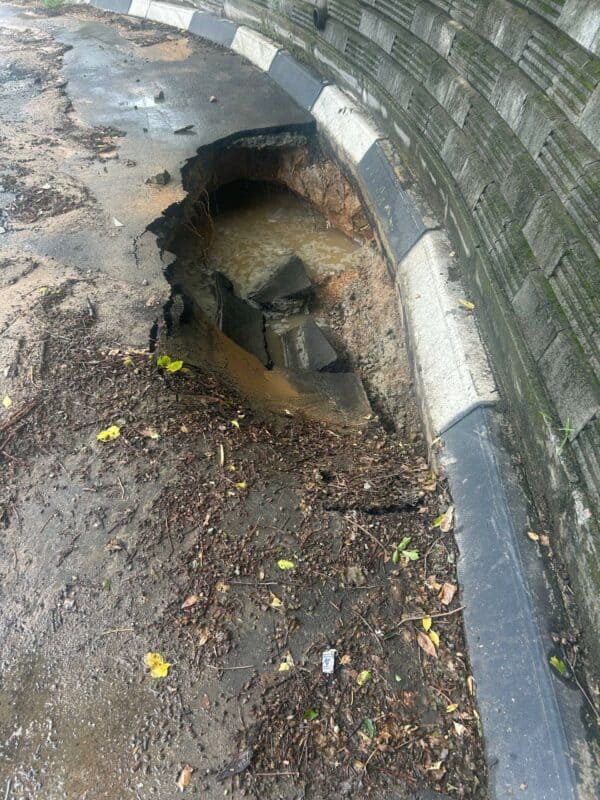 A major sewer burst has caused part of the Randa Road circle to collapse, with Ward 115 councillor Mark van der Merwe urging motorists to slow down and proceed with caution as repairs get underway.