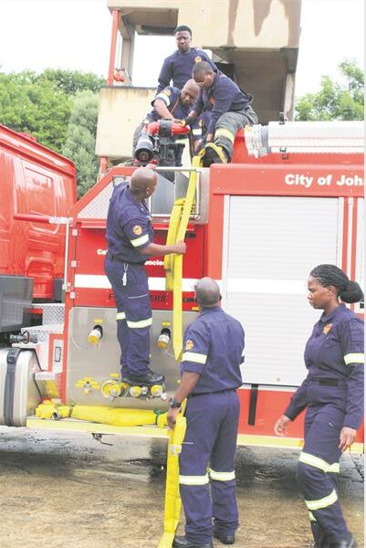 Lonehill and surrounding areas are now better protected, with multiple fire engines, a water tanker, skid units, and a rescue intervention vehicle improving emergency response across the region.