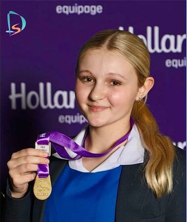 With determination, discipline, and a deep bond with her horse, Maverick’s Magic, young rider Emma has galloped to the top of the SANESA ranks, earning top provincial honours and the coveted Victor Ludorum title.