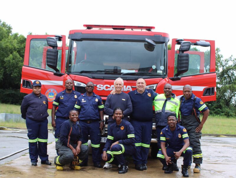 Ward 94 councillor David Foley and Lonehill Fire Station commander Rudy Nell have welcomed a brand-new fire engine for the station, restoring much-needed capacity to respond to emergencies in the area.