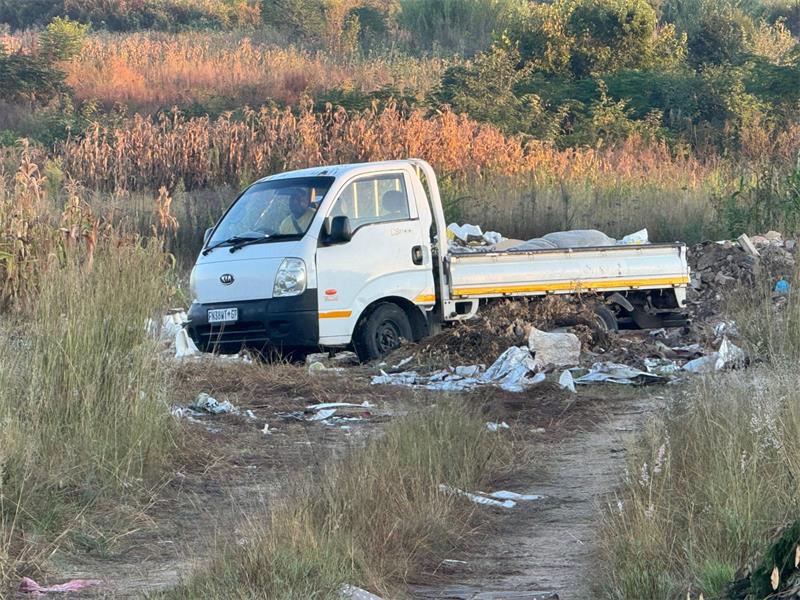 The fed-up resident filmed a truck driver allegedly dumping waste illegally, as the Metro police warn offenders face hefty fines and possible jail time.