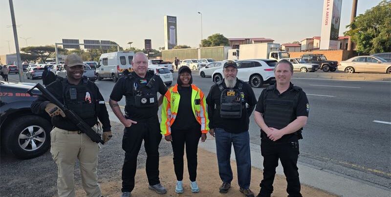 Douglasdale CPF, SAPS, and private security partners conducted a high-visibility operation along Winnie Mandela Drive, urging residents and motorists to remain vigilant and report suspicious activity to help combat crime in the area.