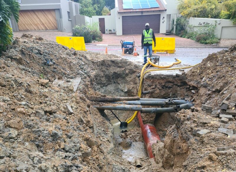 Ward 94 councillor David Foley says teams are on site to resolve a major underground pipe issue that has affected the main supply line.