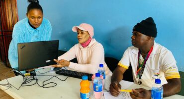 Annikie Mguni, Mmakgomo Sekgala and Arinao Nemutandani at the youth centre helping out on May 14,2026. Photo: Reitumetse Gugushe