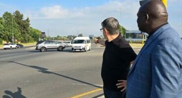 Maj Saffari and Ward 96 councillor Rufas Maswazi at the Cedar Road intersection during the on-site meeting on January 30, 2026. Photo: Supplied