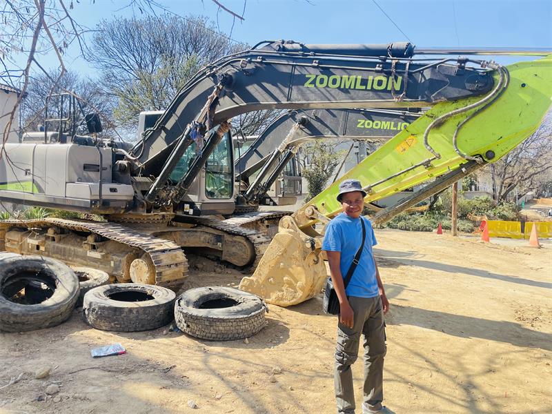 Resident Themba Ndlovu stands at the remaining construction in Duff Road during a site visit to the Craigavon sewer infrastructure project on July 30, 2026. Photo: Ayanda Ntshingila