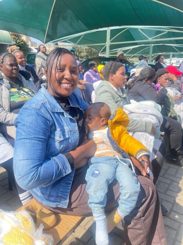 Winnie Ndembera breastfeeds her baby during the breastfeeding week celebration in Witkoppen Clinic on August 7, 2026. Photo: Ayanda Ntshingila