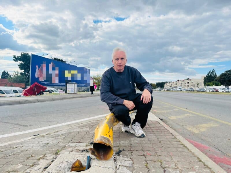 Progress is being made on Fourways’ traffic lights, with some intersections now working again and local businesses stepping in to help keep things moving, according to Ward 94 councillor David Foley.