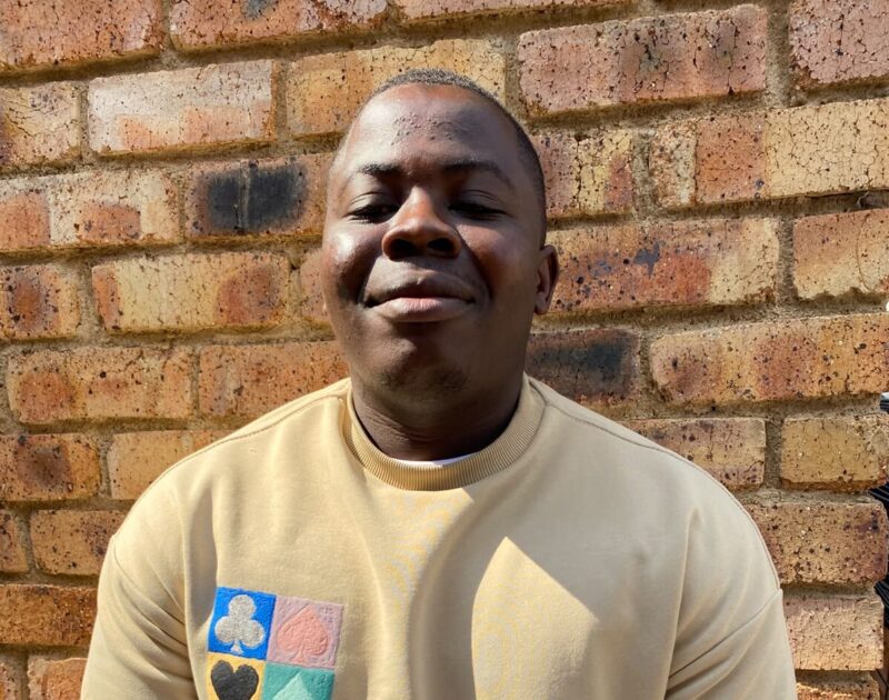 At just 22, fine artist Agrey Makoro is using his brush to tell stories of childhood, community and the realities that shaped him.