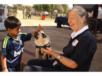 East Rand Food Market hosted a fun day at the plot situated at the corner of Ridge and Elizabeth roads, Impala Park, on Sunday, October 13. The fun day offered families with a wide range of activities and entertainment. The activities included pony rides, jumping castle, face painting, stalls, prize giveaways, stalls, a puppet show, an educational talk and others. Seen is Booij-Liewes (E-METS) giving an educational talk during the event.