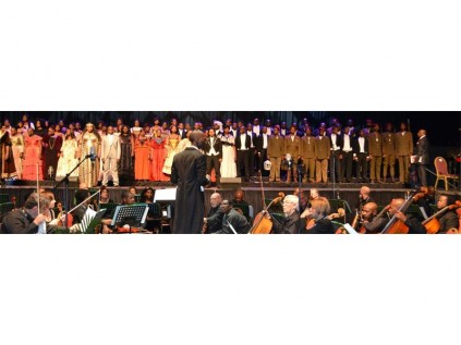 South Africa's top choir, Clermont Community Choir, stirred a standing ovation after performing their western rendition at the Ekurhuleni Melting Pot Choral Festival held at Carnival City in Brakpan at the weekend.