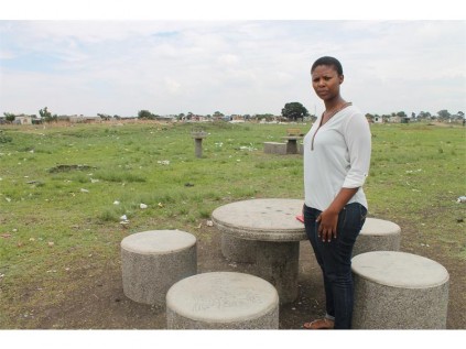 DA Councillor Tsholofelo Motshidi at the park in question.