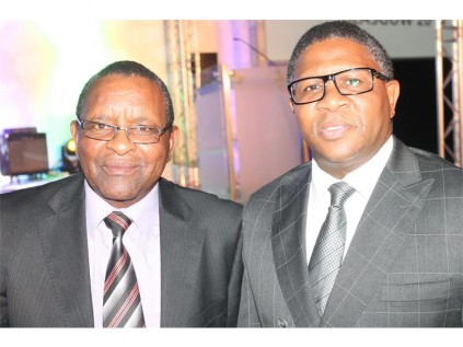 Sascoc president Gideon Sam and minister of Sports and Recreation Fikile Mbalula.