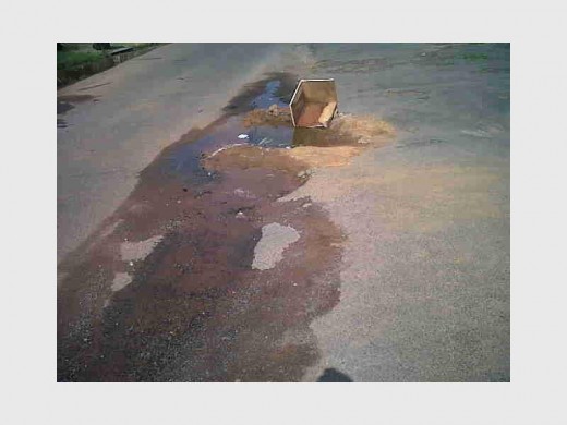 Water leak in Fifth Street, Boksburg North.