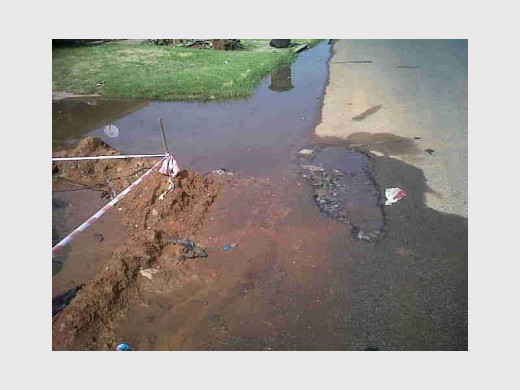 Water leak in Fifth Street, Boksburg North.