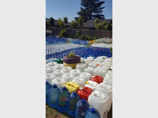 About 400 000 litres of water was delivered to Kroonstad.