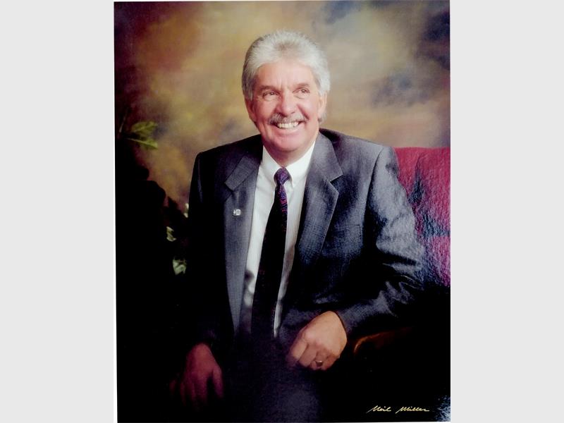 A funeral service for Reverend Andrews will be live streamed on the Pinetown Methodist Church's Facebook Page on June 6 at 11:00.