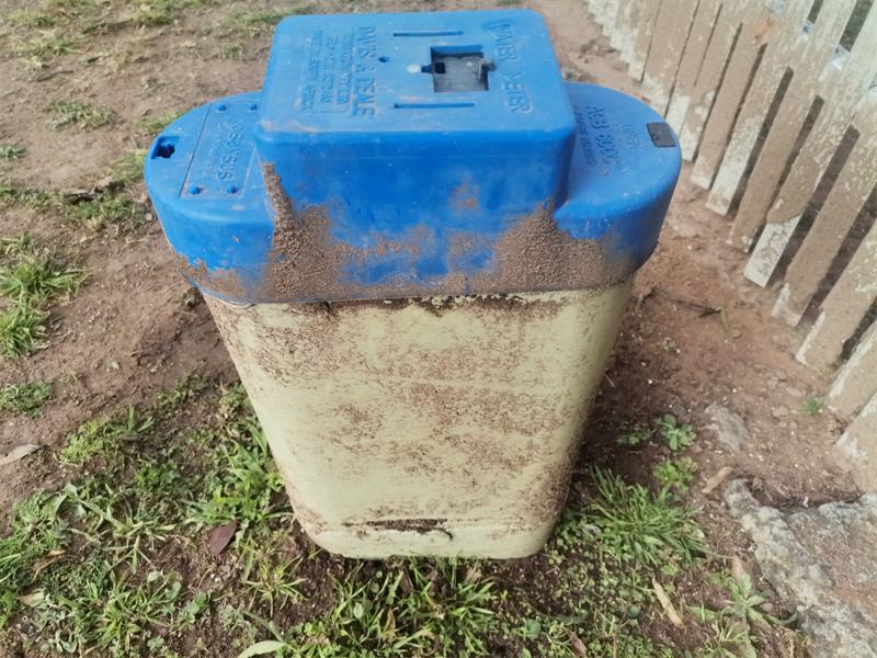 Residents across Ekurhuleni are speaking out about skyrocketing water bills and the city’s failure to fix faulty meters and respond to complaints on time, leaving many frustrated and out of pocket.