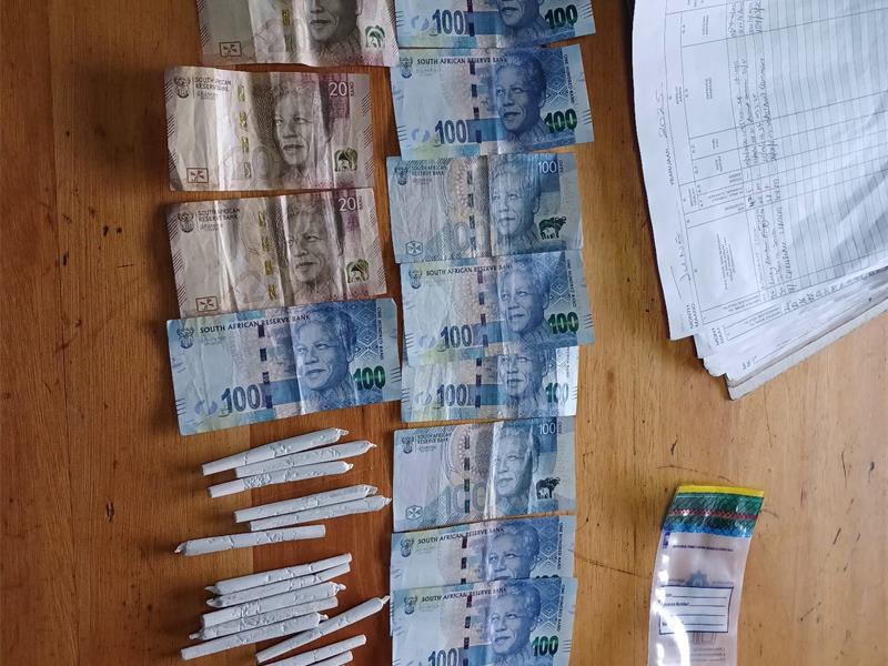 During the operation, residents voiced concerns over rising crime linked to poor streetlight maintenance, illegal power connections, noise pollution, and lack of visible crime prevention efforts.