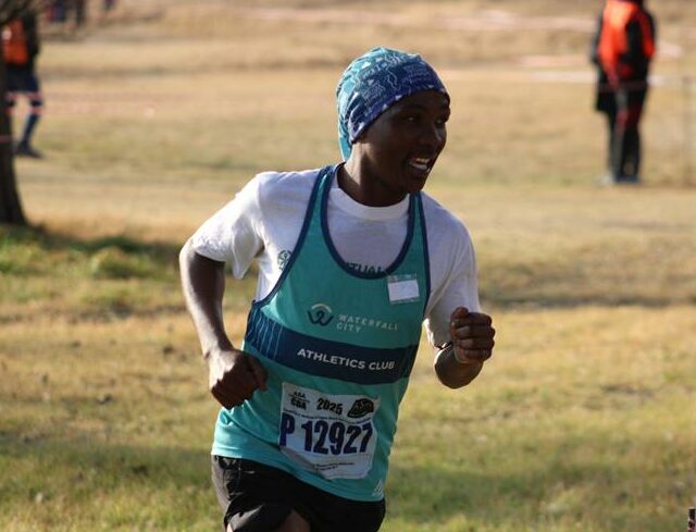He won the men's 10km race in 31:41 after leading from gun to tape.