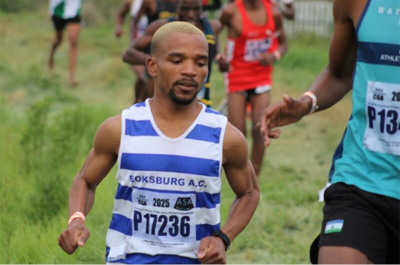 He smashed his previous 15km PB of 51:36 by 03:39.