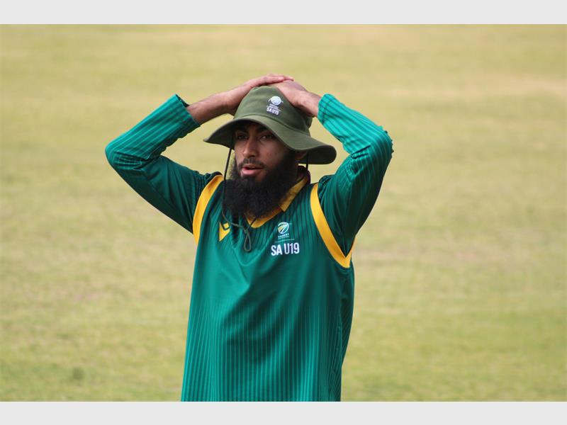 South Africa's batting woes continued in the second match after being dismissed for 161.