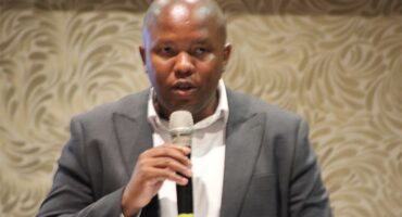 Ekurhuleni’s Department of Communications, Marketing and Tourism HOD, Phakamile Mbengashe, addresses leaders from across the tourism sector about the power of the stakeholder sessions and how both the metro and captains of industry can work together to entice domestic and international tourists to the city.