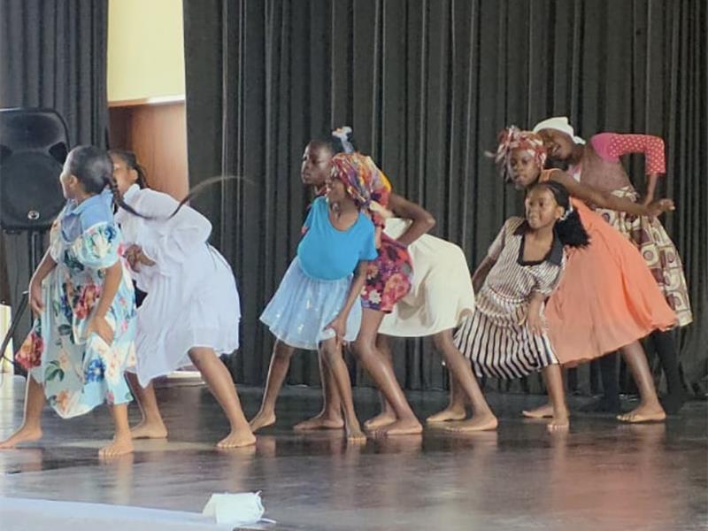 From energetic dance routines and captivating drama performances to eye-catching arts and culture exhibitions, the talent showcase offered something for everyone.