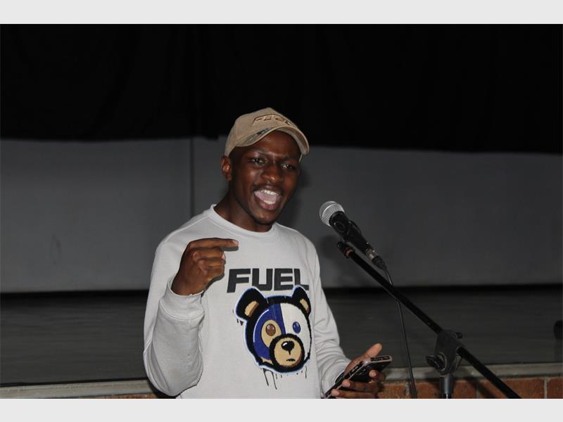 The walk to Cape Town will span over 1 400km, with four dedicated walkers taking turns to cover 60km per day.