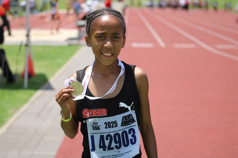 The young athlete clocked 04:00.80 to win the U11 girls’ 1 200m, beating Mila Scholtz on the line after the 32Gi athlete finished the race in 04:01.17 for second place. Hermia Norman rounded-off the podium in 04:02.95.