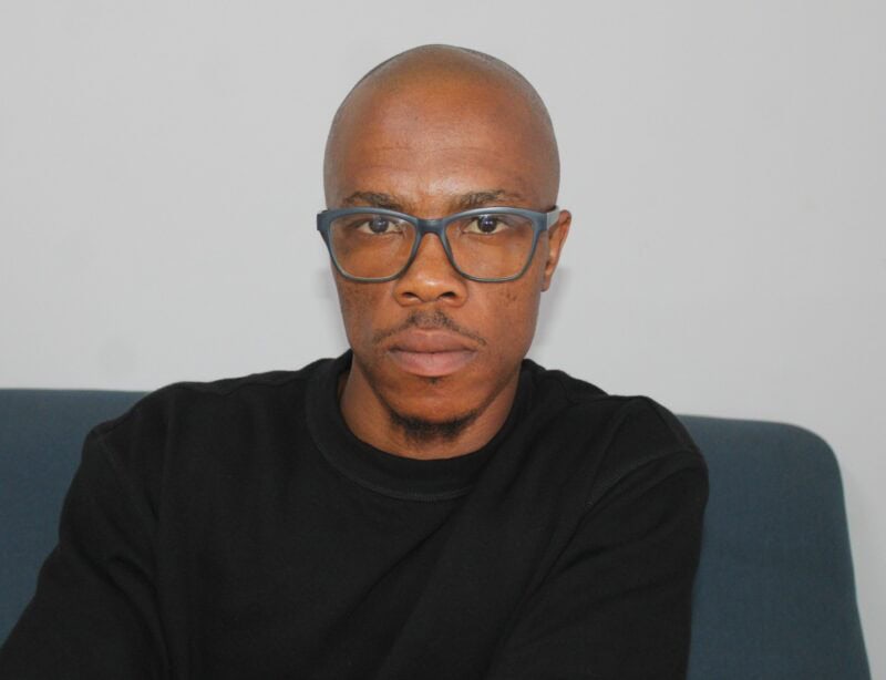 We live in a city where a once-proud Benoni Town Hall is deteriorating, tennis courts are collapsing, and swimming pools are becoming unusable.