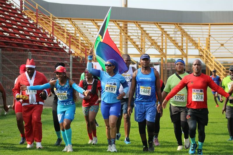 Lesetja Papo won the men's 21.1km in 01:09:05, while Zanele Maisa won the women's race in 01:21:23. Simon Sibeko and Tshepang Mazibuko won the men's and women's 10km, while Indiphile Myeki and Mahlatse Mamonyane won the men's and women's 5km.