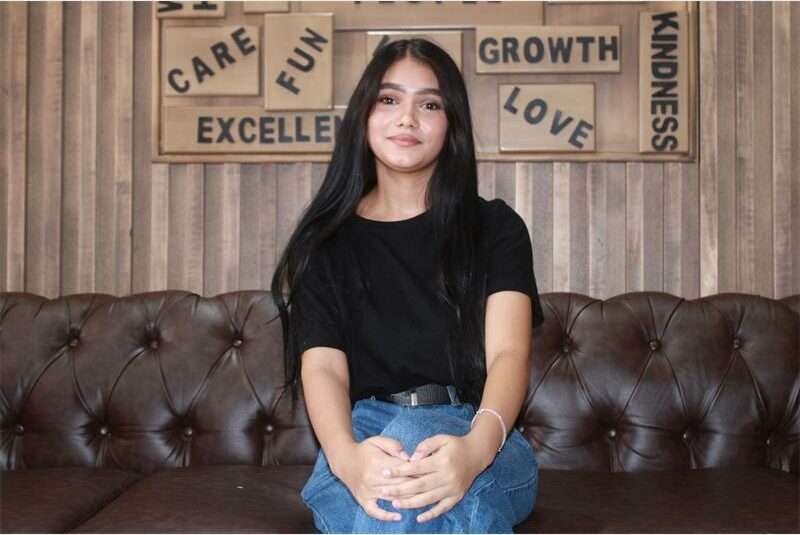 Zahra Ballim attained six distinctions in English home language, Afrikaans first additional language, maths literacy, business studies, economics and life orientation.