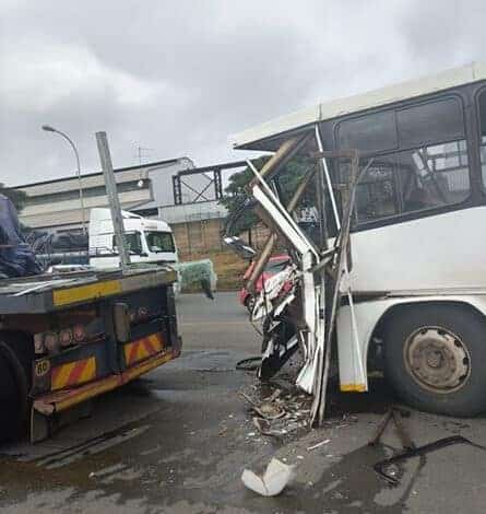 Report unsafe scholar transport: 0861 400 800 or 012 999 5407.