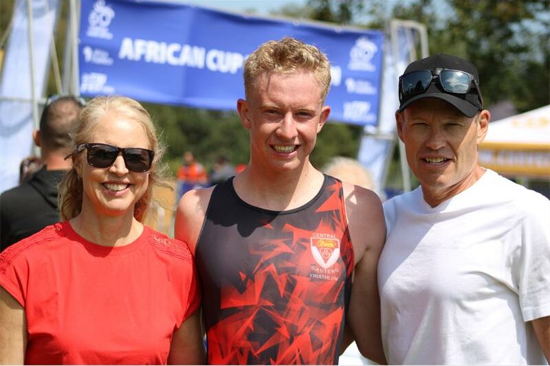 He finished ninth in the elite junior men's race in 01:05:32.