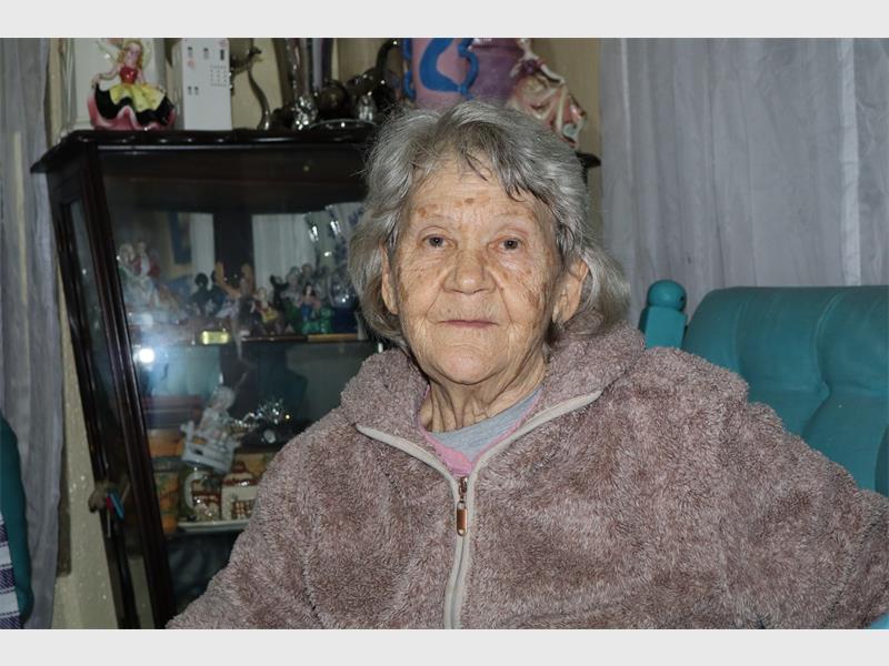 an elderly woman