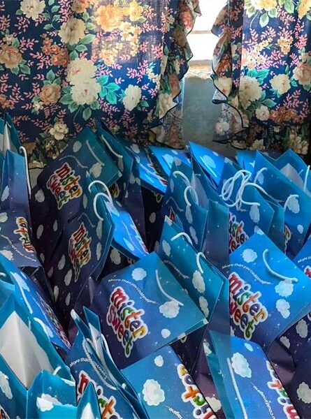 Blue party packs.