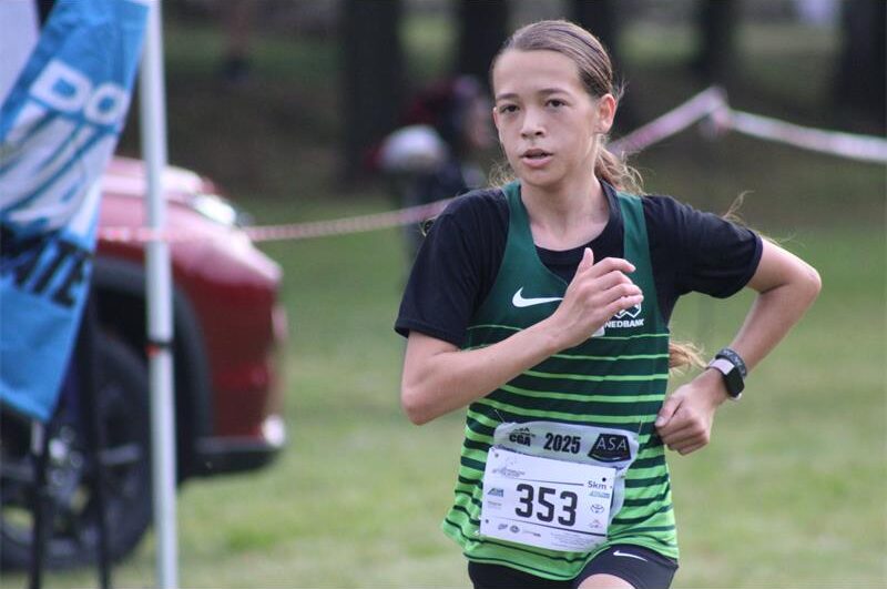 She finished in the top 10 in the elite junior women's race.