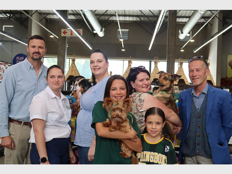From an informal settlement rescue to the top of the Pet Storey Boksburg competition, Iris has proved that sometimes the pets we save end up saving us.