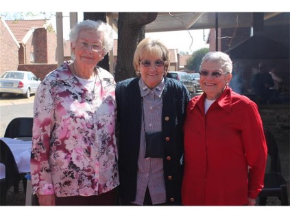 The Rynpark Two and Three retirement village hosted its annual spring fair on Saturday, September 7. There were plenty of food stalls and musical entertainment provided to guests. Teus Schriemer (left), Isabel Green and Christie du Plooy are serving cake and tea at the spring fair.