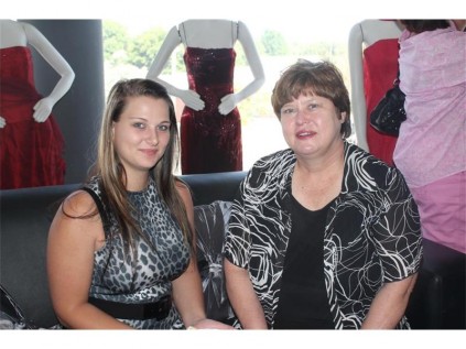 Terry Strydom (left) and her mom Renette are seen at the Chickita's summer fashion show.