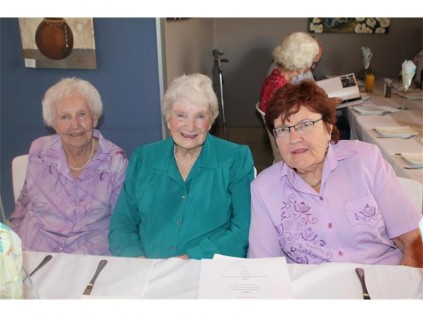 Joyce Chapman (89; left), Margaret Tanner (82) and Sylvia de Harpe (80) are members of the Benoni Pioneers Association.