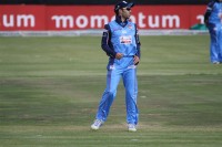Titans vs Knights, Momentum One-Day Cup.