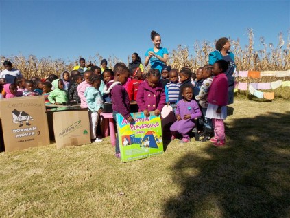 Steffani Ndazi with the children of NCCC (Medium)