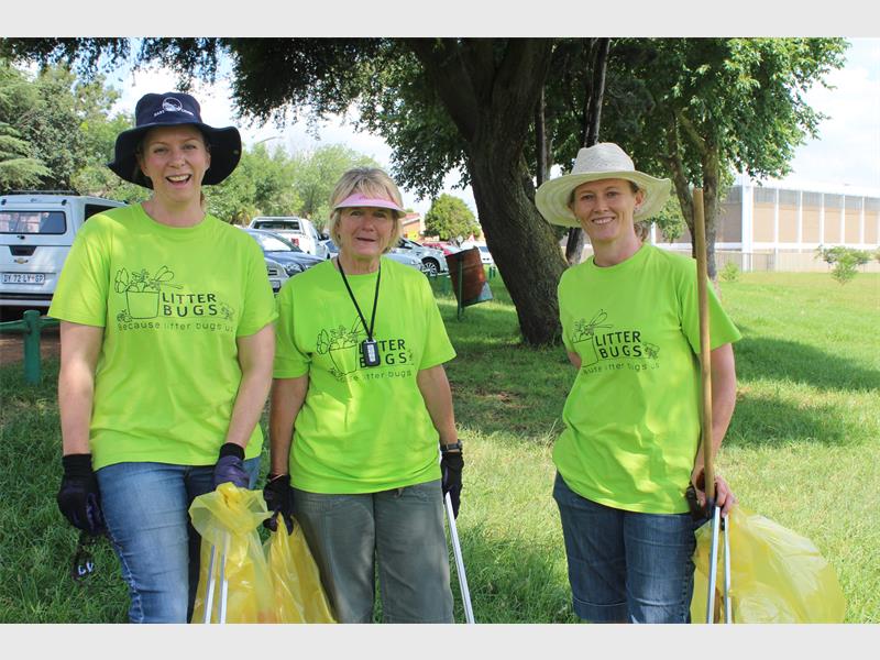 On February 3, the Litter Bugs picked up litter at Homestead Dam with help from the St Dunstan’s Rowing Club. Seen here are (from left): Anne McLeman, Heather Griffin and Samantha Choles.