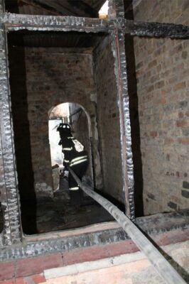 Photos taken at a building fire in Railway Avenue, Western Extension, Benoni.