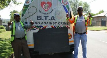 Photos taken at a building fire in Railway Avenue, Western Extension, Benoni.