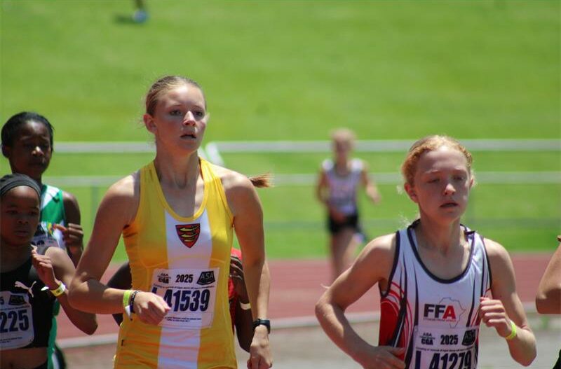 In a tight 200m hurdles final, Fourie held her nerve to finish second in 30.66 behind winner, Nate Vorster, who clocked 30.07 for the provincial title.