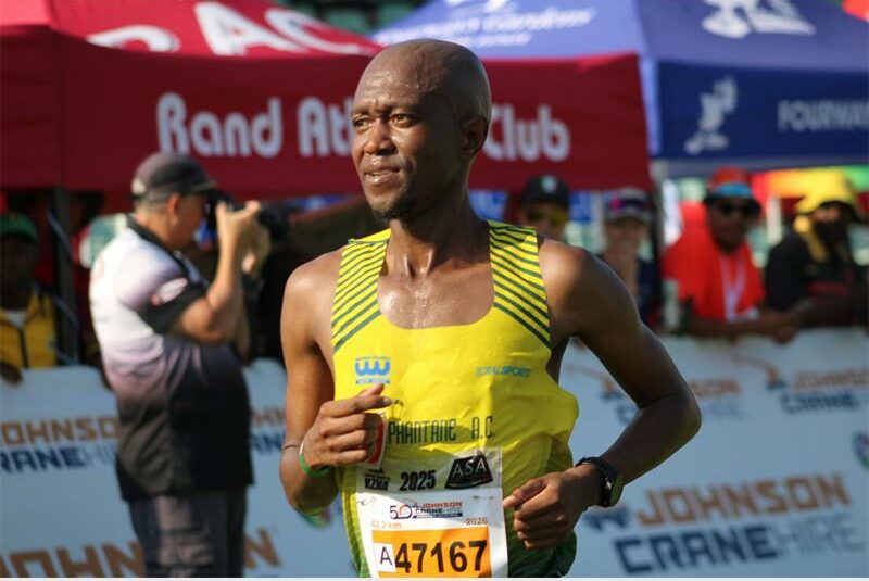 He clinched the men's title in 02:21:24, while Jepchirchir won the womne's race in 02:58:49.